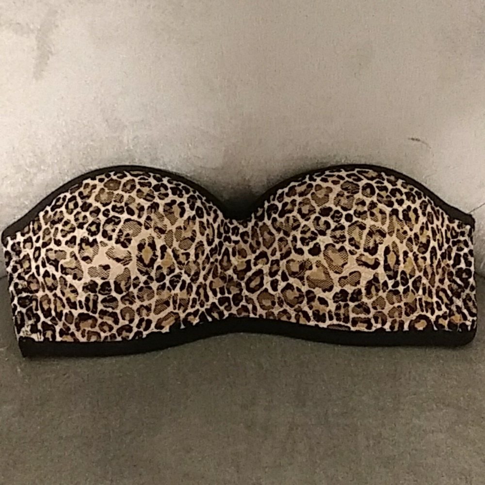 Victoria's Secret Cheetah print strapless bralette